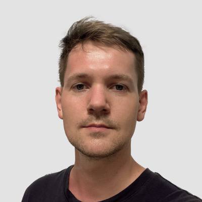 Юрий Комяков