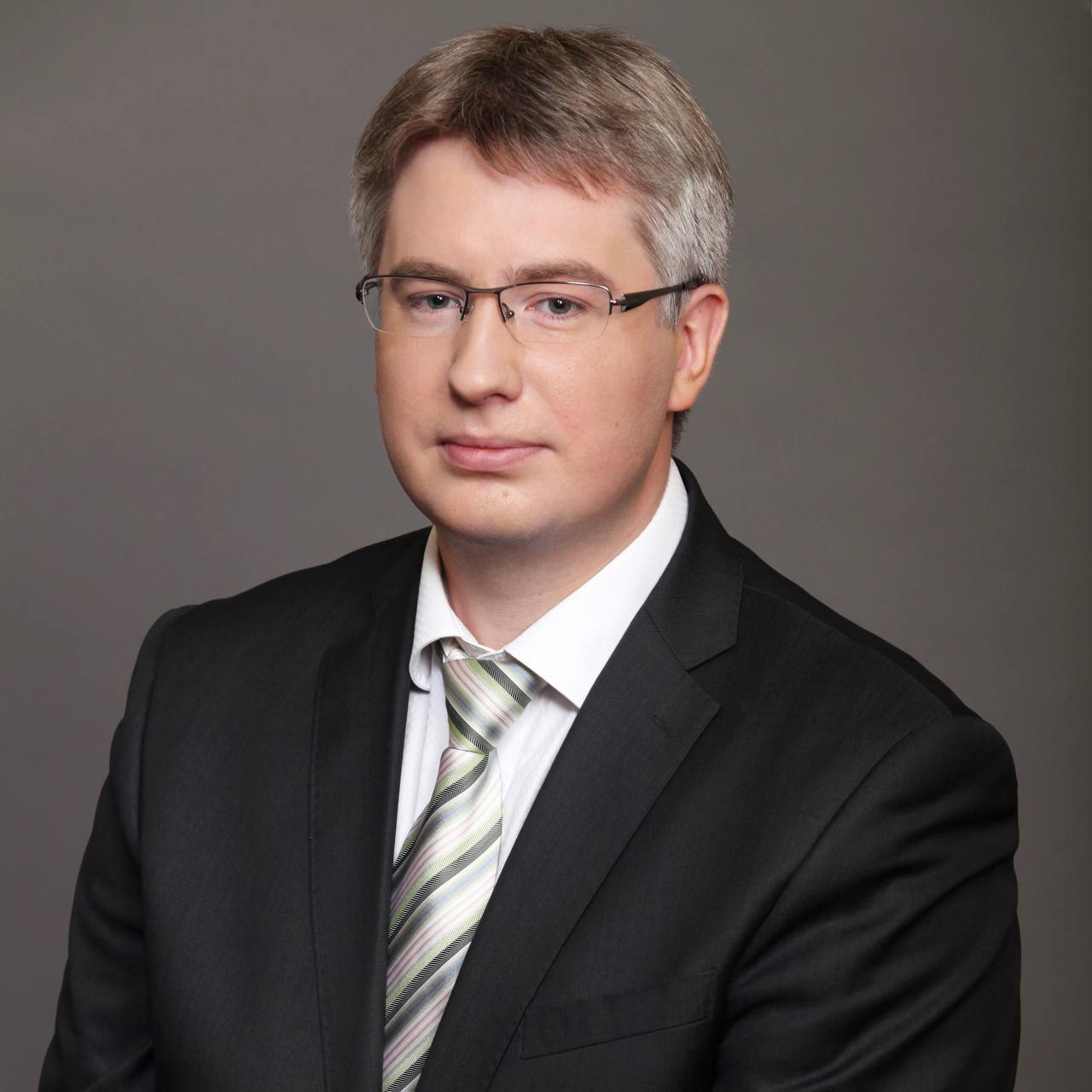 Александр Оловянишников 