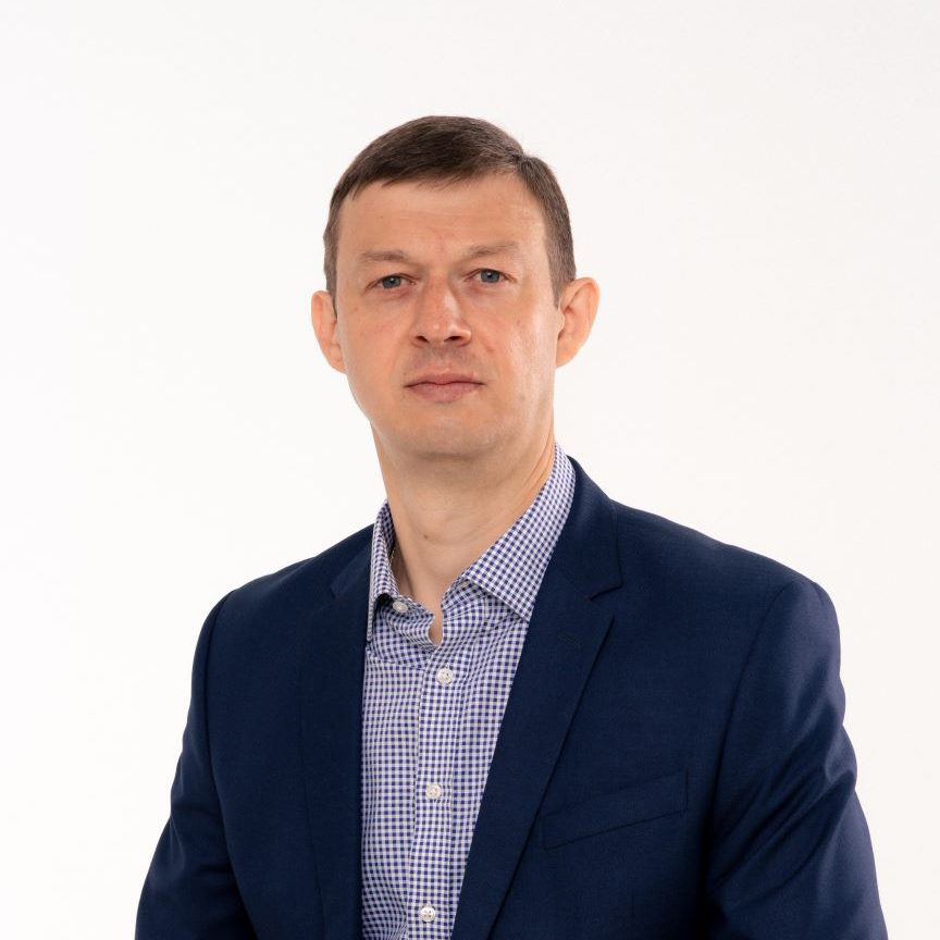 Денис Елисеенков